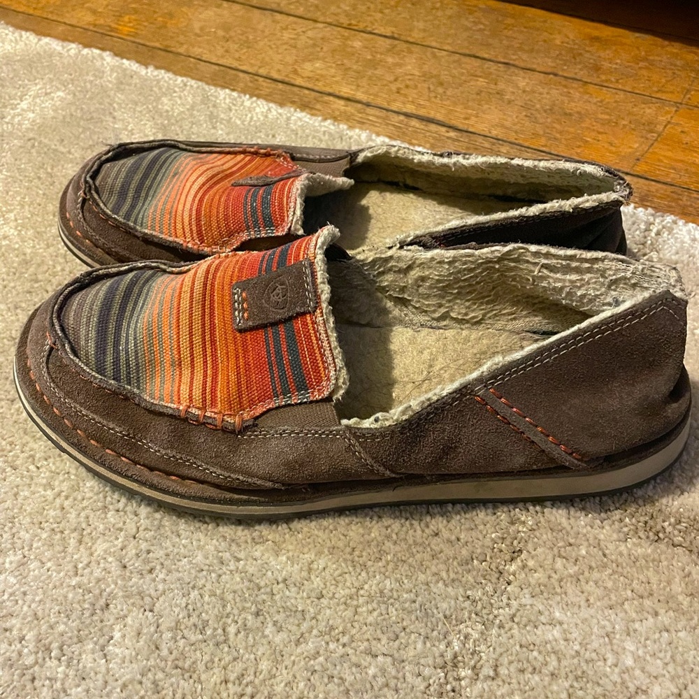 Ariat Cruisers